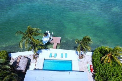 Beach Home For Sale in Lower Matecumbe Key, Florida