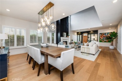 Beach Home For Sale in Manhattan Beach, California