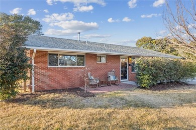 Beach Home For Sale in Norfolk, Virginia