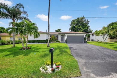 Beach Home For Sale in Boynton Beach, Florida