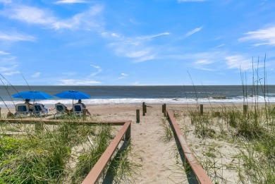 Beach Home For Sale in Edisto Island, South Carolina