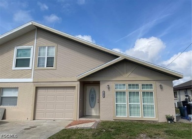 Beach Home For Sale in Fort Myers, Florida