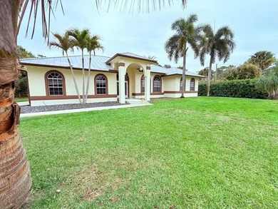 Beach Home For Sale in West Palm Beach, Florida
