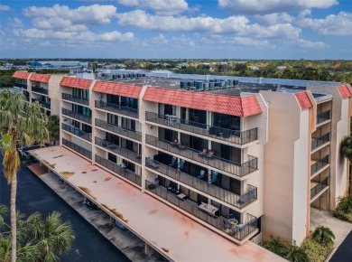 Beach Condo For Sale in Dunedin, Florida