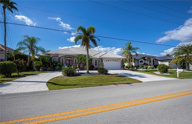 Beach Home For Sale in Punta Gorda, Florida