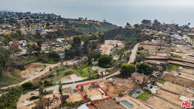 Beach Lot For Sale in Pacific Palisades, California