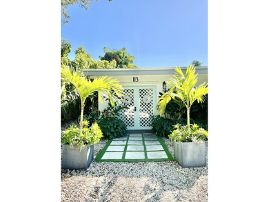 Beach Home For Sale in Plantation Key, Florida