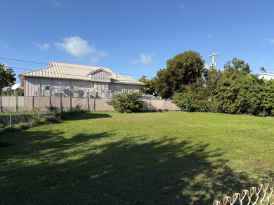 Beach Lot For Sale in Big Coppitt, Florida