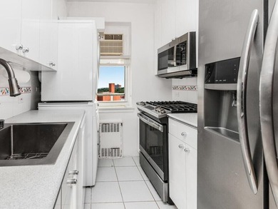 Beach Other Active Under Contract in Bronx, New York