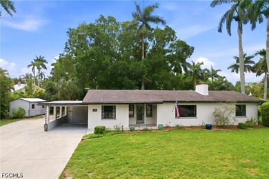 Beach Home For Sale in Fort Myers, Florida