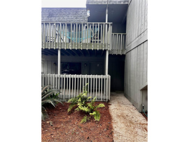 Beach Condo Sale Pending in Pawleys Island, South Carolina