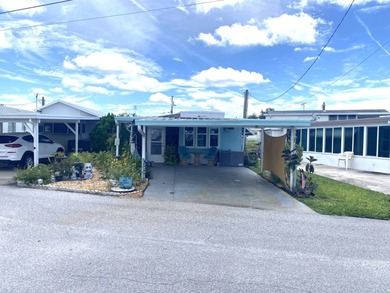 Beach Home For Sale in Holiday, Florida