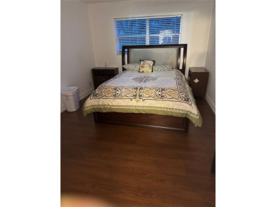 Beach Condo For Sale in Sunrise, Florida