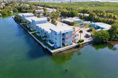 Beach Condo For Sale in Big Coppitt, Florida