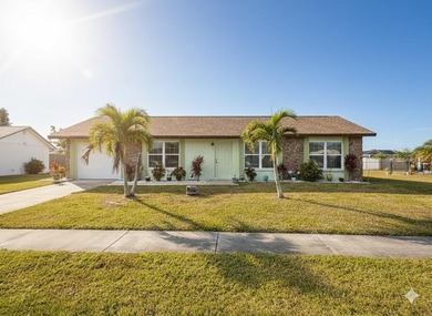 Beach Home For Sale in Port Charlotte, Florida