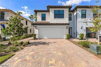 Beach Townhome/Townhouse For Sale in Cape Coral, Florida