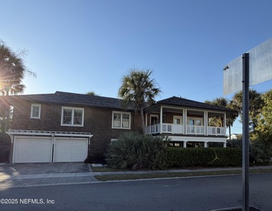 Beach Home Sale Pending in Atlantic Beach, Florida