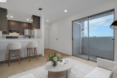 Beach Condo For Sale in Hayward, California