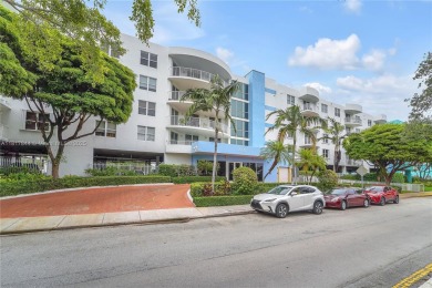 Beach Condo For Sale in North Bay Village, Florida