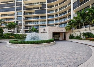 Beach Condo For Sale in Highland Beach, Florida