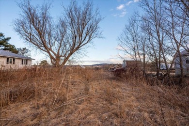 Beach Lot For Sale in Rockland, Maine