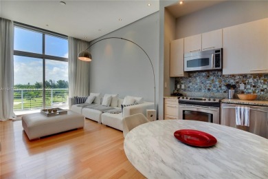 Beach Condo For Sale in Miami Beach, Florida