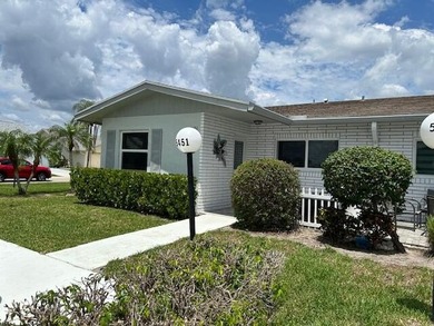 Beach Home For Sale in West Palm Beach, Florida