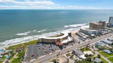 Beach Condo For Sale in Daytona Beach, Florida