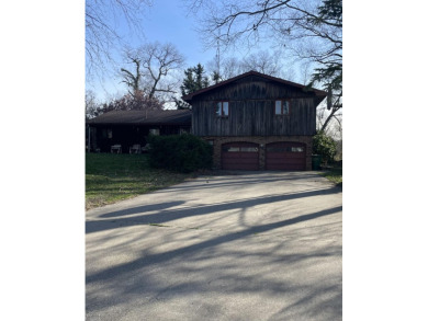 Beach Home For Sale in Stevensville, Michigan