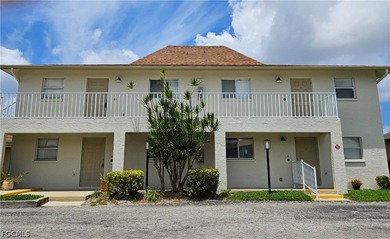 Beach Condo For Sale in Cape Coral, Florida