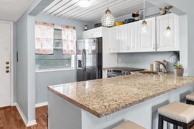 Beach Condo For Sale in Lauderhill, Florida