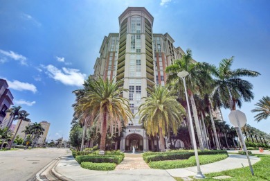 Beach Condo For Sale in West Palm Beach, Florida