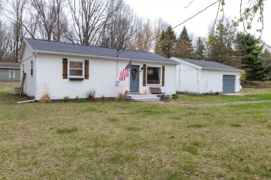 Beach Home Sale Pending in Benton Harbor, Michigan