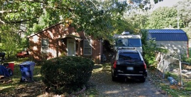 Beach Home For Sale in Benton Harbor, Michigan