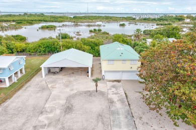Beach Home For Sale in Summerland Key, Florida