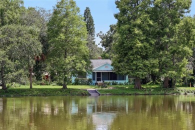 Beach Home Sale Pending in Tampa, Florida