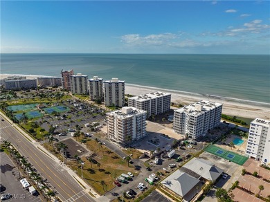 Beach Condo Sale Pending in Fort Myers Beach, Florida