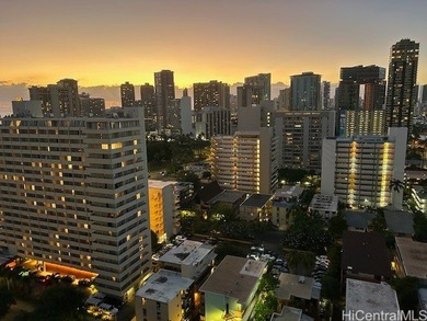 Beach Condo For Sale in Honolulu, Hawaii