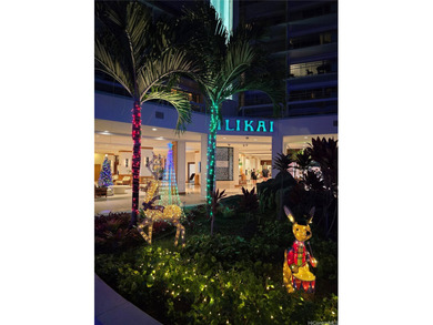 Beach Condo For Sale in Honolulu, Hawaii