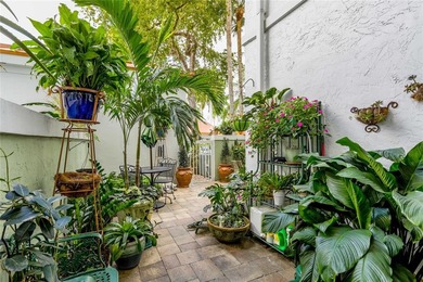 Beach Condo For Sale in Pompano Beach, Florida