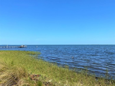 Beach Lot Sale Pending in Lanark Village, Florida