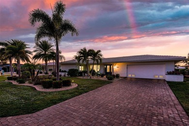 Beach Home For Sale in Punta Gorda, Florida