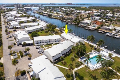 Beach Townhome/Townhouse For Sale in Fort Myers Beach, Florida
