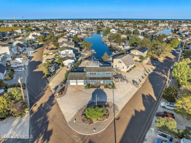 Beach Home For Sale in Long Beach Island, New Jersey