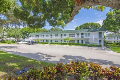 Beach Condo Active Under Contract in Vero Beach, Florida