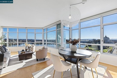 Beach Condo For Sale in Oakland, California