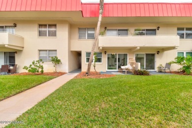 Beach Condo For Sale in Daytona Beach, Florida