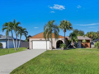 Beach Home For Sale in Fort Myers, Florida