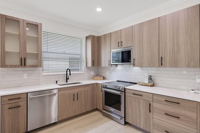 Beach Home For Sale in Boynton Beach, Florida