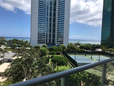 Beach Condo For Sale in Honolulu, Hawaii